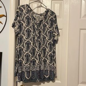 Rose & Olive Blouse, Size 1X, $18